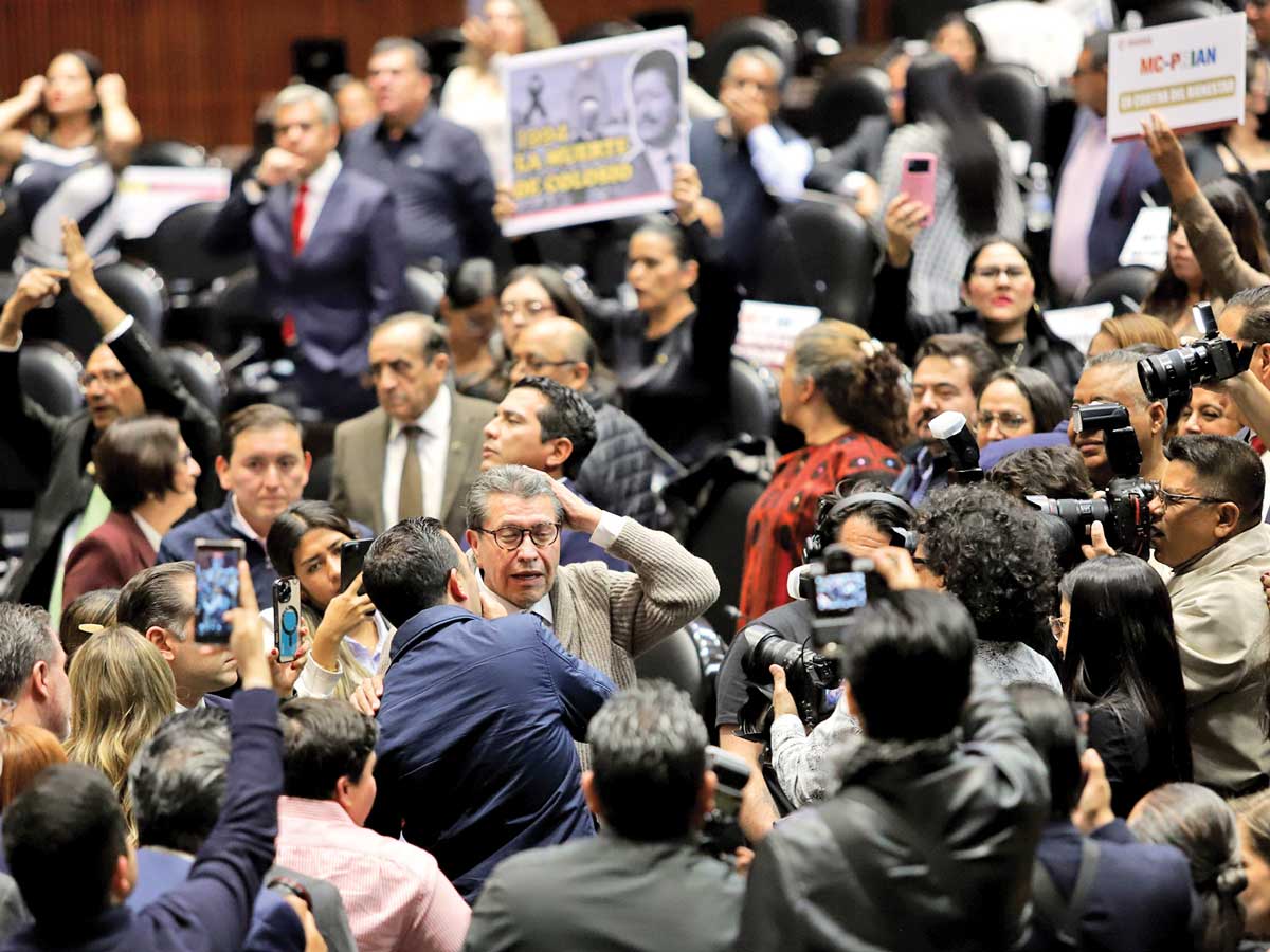 "El futuro de la educación en juego: Michoacán lidera el debate sobre un presupuesto que redefine el destino de miles de estudiantes"