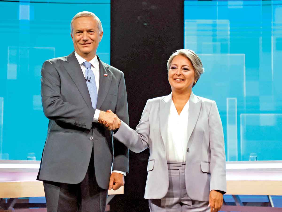 Kast busca redimir su honra: una nueva oportunidad para enfrentar a Jeannette Jara y reescribir su historia político-electoral en Chile.