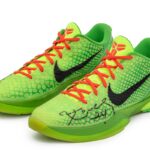 La Colección de Recuerdos: Tenis Iconicos de Kobe Bryant, Usados en Navidad 2010, Conceden 10 Millones de Dólares en Subasta Histórica