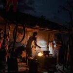 Apagón prolongado en Cuba: casi la mitad de la isla se ve afectada por escasez de gasolina.