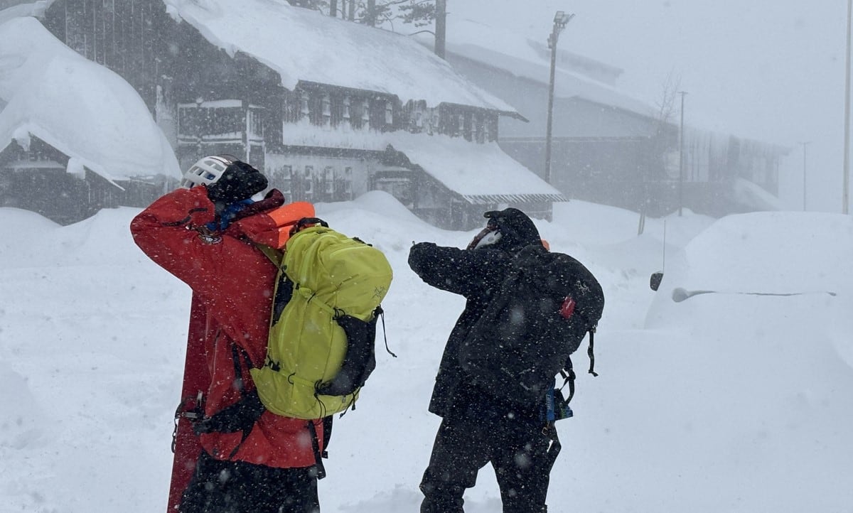 Hallan muertos a ocho esquiadores tras la avalancha más grande registrada en EU; uno más se encuentra desaparecido